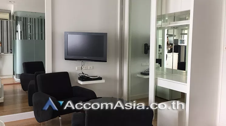  1 Bedroom  Condominium For Rent & Sale in Sukhumvit, Bangkok  near BTS Phrom Phong (1518215)