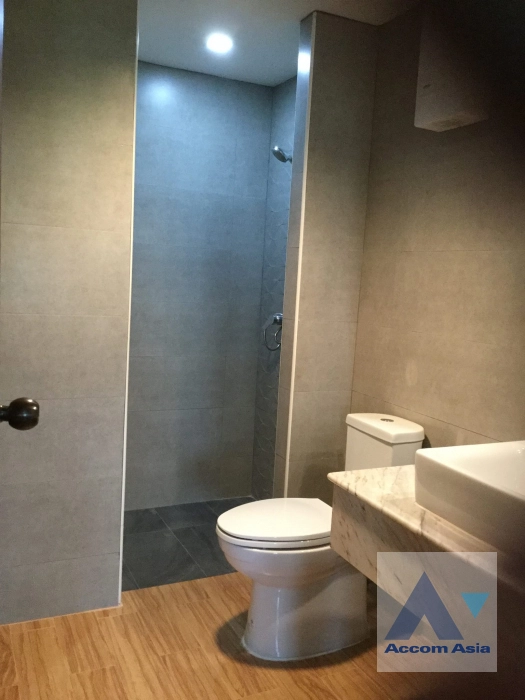 6  3 br Townhouse For Rent in Sukhumvit ,Bangkok BTS Phrom Phong at Villa 49 1818235