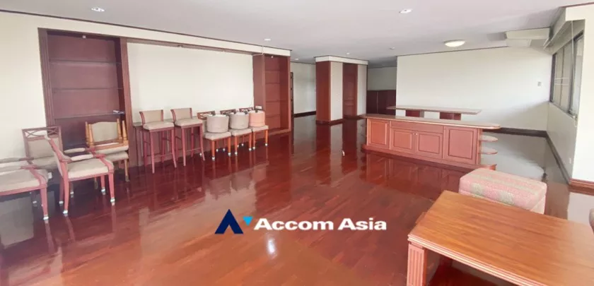 Pet friendly |  4 Bedrooms  Condominium For Rent in Sukhumvit, Bangkok  near BTS Phrom Phong (1518373)