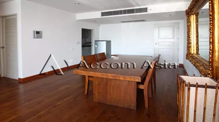  2 Bedrooms  Condominium For Rent & Sale in Sukhumvit, Bangkok  near BTS Asok - MRT Sukhumvit (1518575)