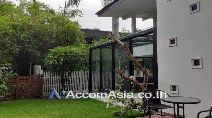 Home Office, Pet friendly |  2 Bedrooms  House For Rent in Ploenchit, Bangkok  near BTS Ploenchit (1718582)
