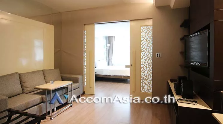  1 Bedroom  Apartment For Rent in Sukhumvit, Bangkok  near BTS Phrom Phong (1418604)