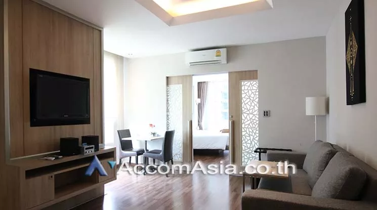  1 Bedroom  Apartment For Rent in Sukhumvit, Bangkok  near BTS Phrom Phong (1418605)