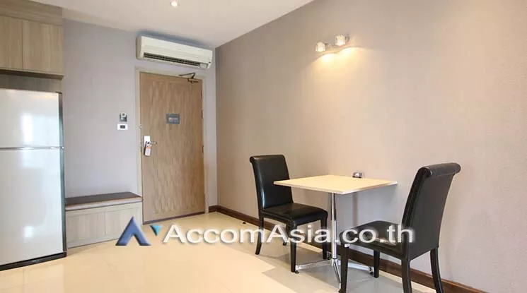  1 Bedroom  Apartment For Rent in Sukhumvit, Bangkok  near BTS Phrom Phong (1418606)