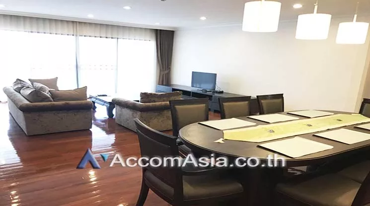 Big Balcony, Pet friendly |  3 Bedrooms  Apartment For Rent in Sukhumvit, Bangkok  near BTS Phrom Phong (10161)