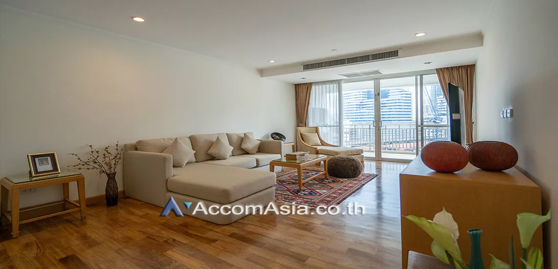 Pet friendly |  3 Bedrooms  Apartment For Rent in Sukhumvit, Bangkok  near BTS Phrom Phong (1418690)