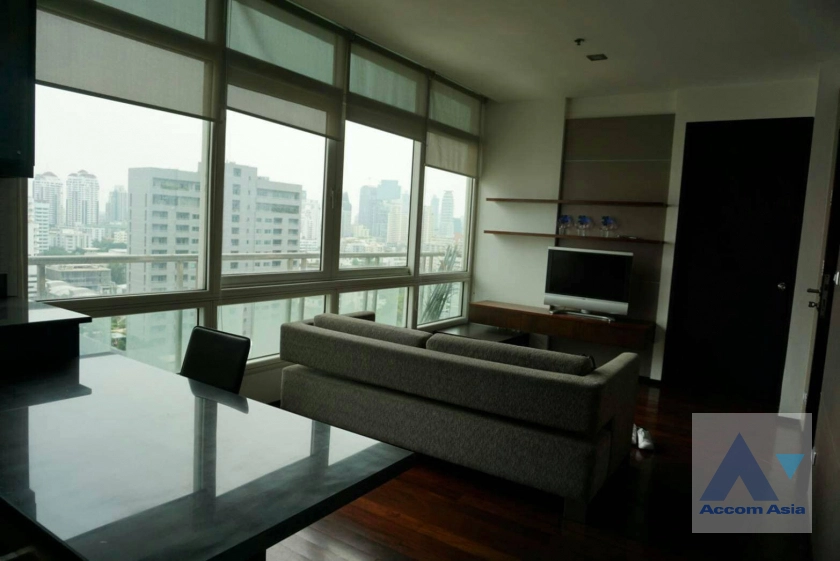  2 Bedrooms  Condominium For Sale in Sukhumvit, Bangkok  near BTS Thong Lo (1518803)