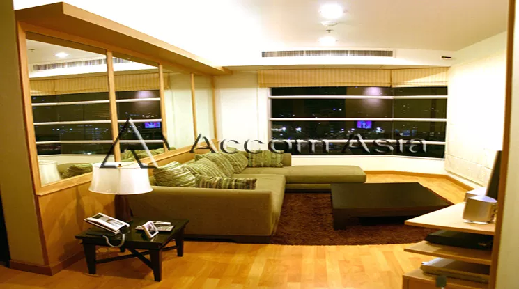  2 Bedrooms  Condominium For Rent in Sukhumvit, Bangkok  near BTS Asok - MRT Sukhumvit (1518846)