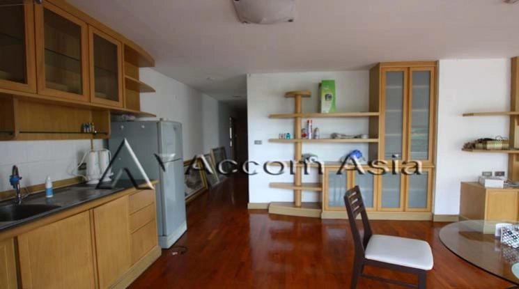  2 Bedrooms  Condominium For Rent in Sathorn, Bangkok  near BTS Chong Nonsi - BRT Sathorn (1518925)