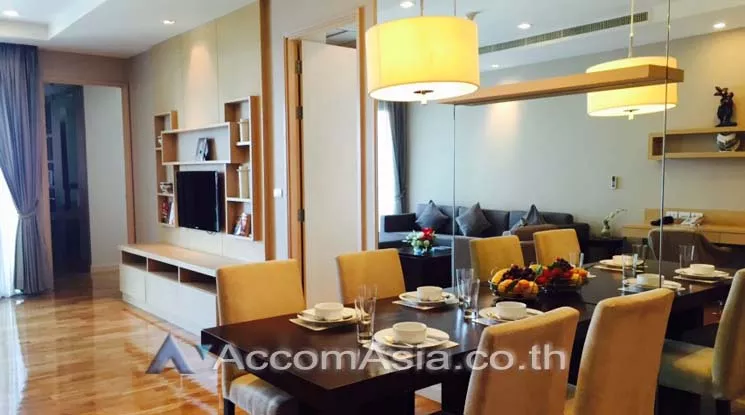  2 Bedrooms  Apartment For Rent in Sukhumvit, Bangkok  near BTS Phrom Phong (1419002)