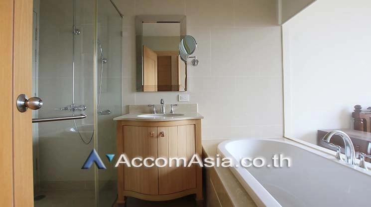 8  2 br Condominium For Sale in Sathorn ,Bangkok BTS Chong Nonsi - BRT Sathorn at The Empire Place 1519038