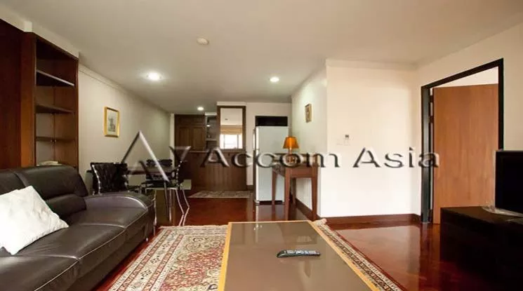  2 Bedrooms  Condominium For Rent in Silom, Bangkok  near BTS Sala Daeng - BTS Chong Nonsi (1519078)