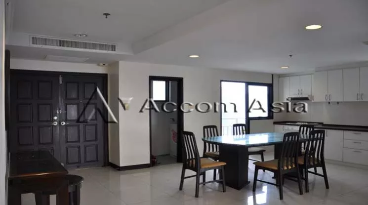 Big Balcony |  2 Bedrooms  Condominium For Rent in Sukhumvit, Bangkok  near BTS Nana (1519164)