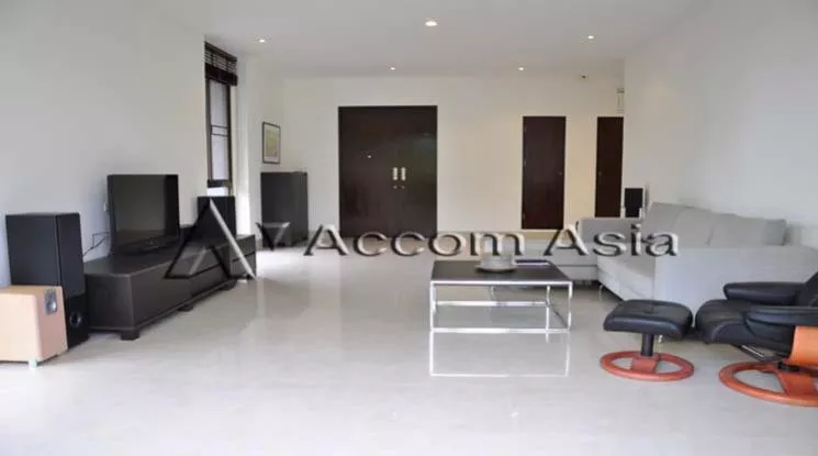 Pet friendly |  3 Bedrooms  Apartment For Rent in Sukhumvit, Bangkok  near BTS Phrom Phong (1419237)