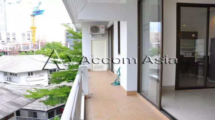 Pet friendly |  3 Bedrooms  Apartment For Rent in Sukhumvit, Bangkok  near BTS Phrom Phong (1419237)