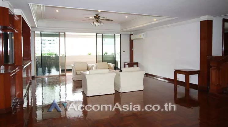  3 Bedrooms  Apartment For Rent in Sukhumvit, Bangkok  near BTS Asok - MRT Sukhumvit (1419241)