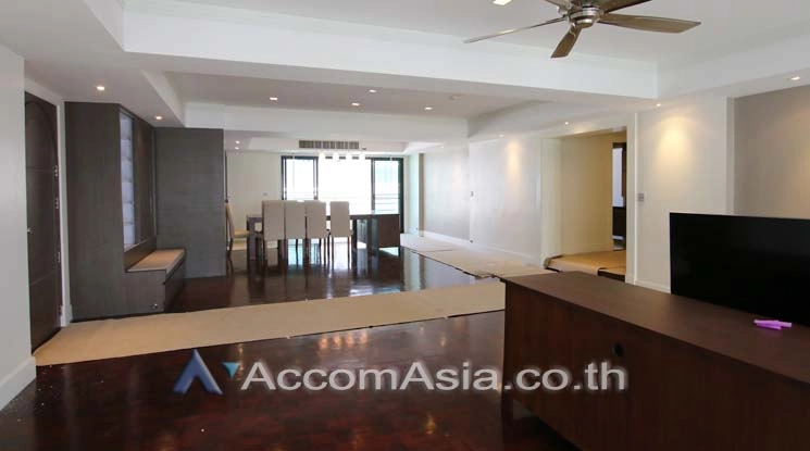 Pet friendly |  3 Bedrooms  Apartment For Rent in Sukhumvit, Bangkok  near BTS Phrom Phong (1419270)