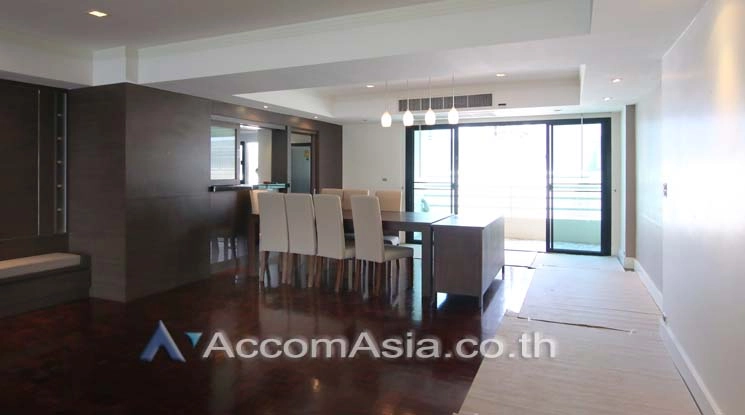 Pet friendly |  3 Bedrooms  Apartment For Rent in Sukhumvit, Bangkok  near BTS Phrom Phong (1419270)