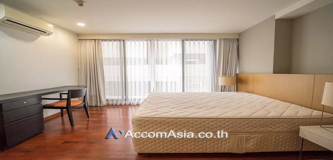  1 Bedroom  Apartment For Rent in Sukhumvit, Bangkok  near BTS Phrom Phong (1419296)