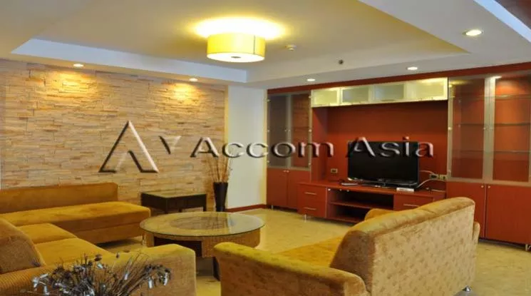 Pet friendly |  3 Bedrooms  Apartment For Rent in Sukhumvit, Bangkok  near BTS  (1419334)