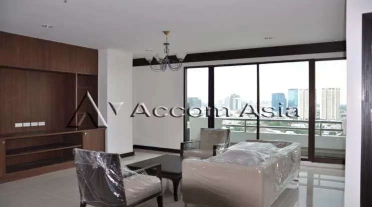 1  3 br Apartment For Rent in Sukhumvit ,Bangkok BTS Ekkamai at Comfort living and well service 1419349