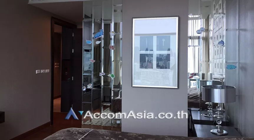  1 Bedroom  Condominium For Rent & Sale in Ploenchit, Bangkok  near BTS Ploenchit (1519364)