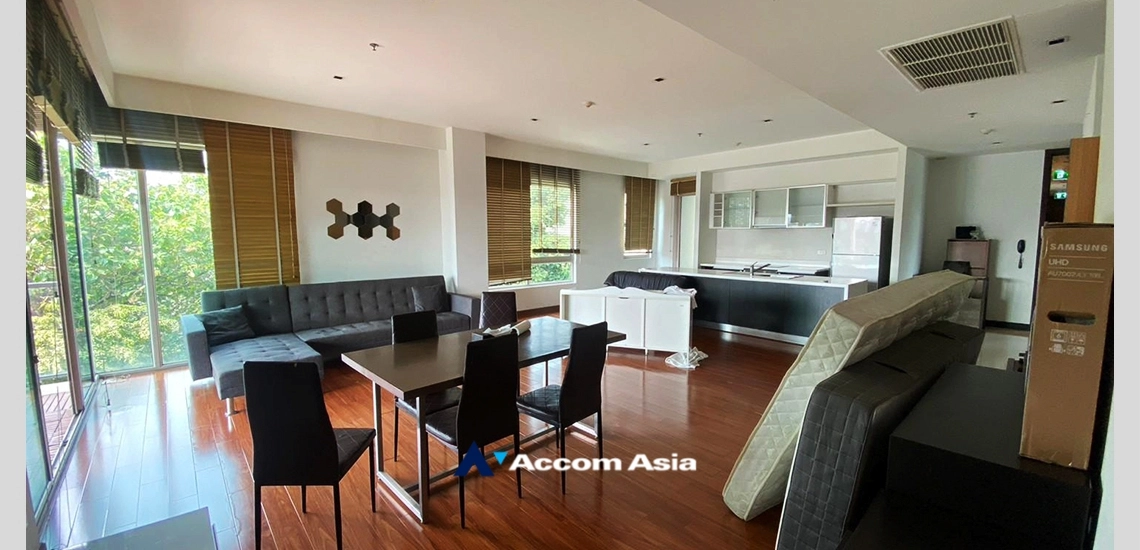  3 Bedrooms  Condominium For Rent & Sale in Sathorn, Bangkok  near BRT Thanon Chan (1519413)