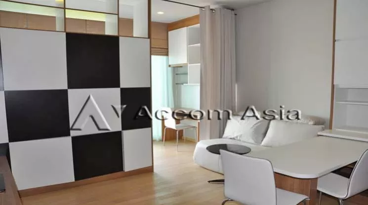  1 Bedroom  Condominium For Rent in Sukhumvit, Bangkok  near BTS Phrom Phong (1519418)