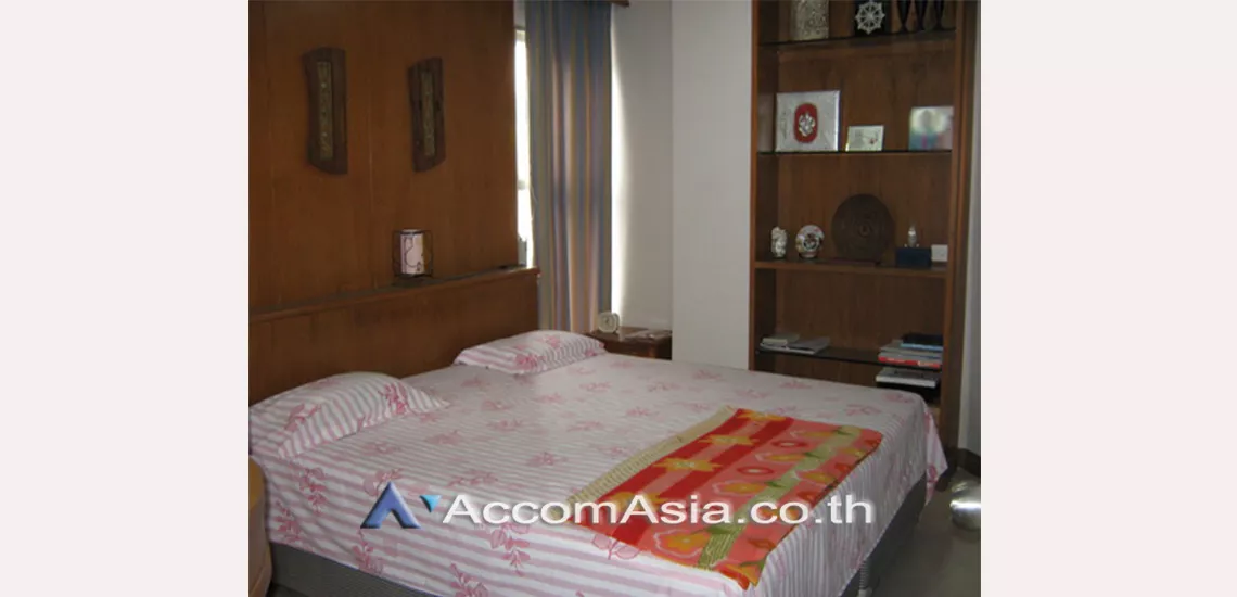  2 Bedrooms  Condominium For Rent in Sukhumvit, Bangkok  near BTS Asok - MRT Sukhumvit (1519489)