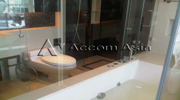  2 Bedrooms  Condominium For Rent in Sukhumvit, Bangkok  near BTS Phrom Phong (1519662)