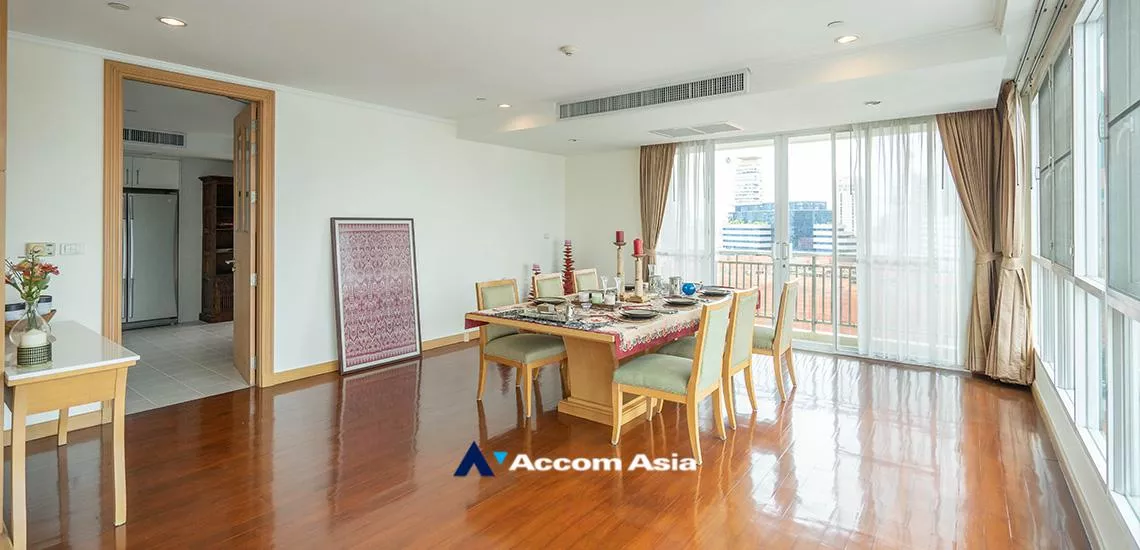 Pet friendly |  3 Bedrooms  Apartment For Rent in Sukhumvit, Bangkok  near BTS Phrom Phong (1419694)