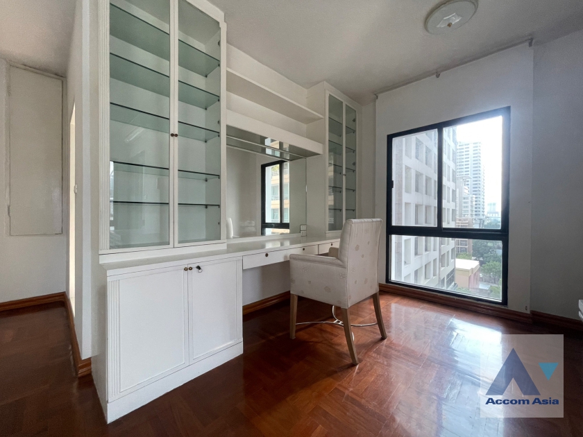 12  3 br Apartment For Rent in Ploenchit ,Bangkok BTS Chitlom at Heart of Langsuan - Privacy 1419740