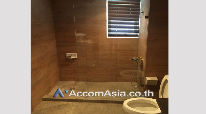  2 Bedrooms  Condominium For Rent & Sale in Sukhumvit, Bangkok  near BTS Thong Lo (1519741)