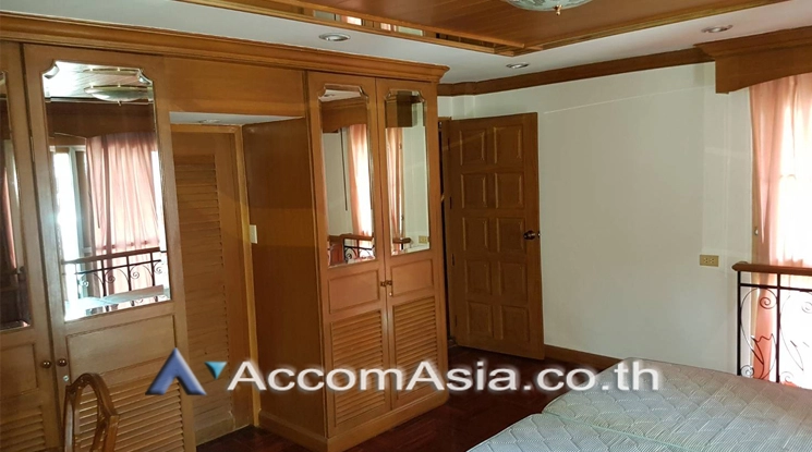 8  4 br House For Rent in Sukhumvit ,Bangkok BTS Thong Lo at Sobna House 50119