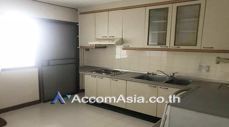  2 Bedrooms  Condominium For Rent in Sukhumvit, Bangkok  near BTS Phrom Phong (1519959)