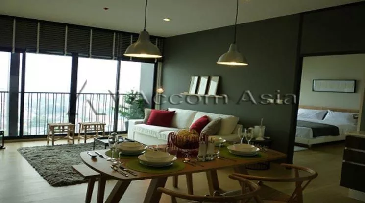  1 Bedroom  Condominium For Rent in Sukhumvit, Bangkok  near BTS Ekkamai (1519967)