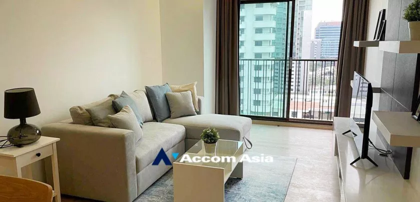  1 Bedroom  Condominium For Rent in Sukhumvit, Bangkok  near BTS Phrom Phong (1520034)