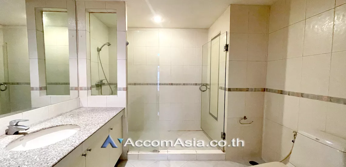 13  3 br Apartment For Rent in Sukhumvit ,Bangkok BTS Asok - MRT Sukhumvit at Easy to access BTS and MRT 1420037