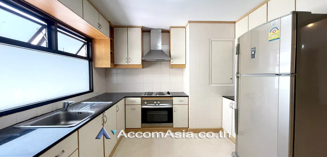 5  3 br Apartment For Rent in Sukhumvit ,Bangkok BTS Asok - MRT Sukhumvit at Easy to access BTS and MRT 1420037