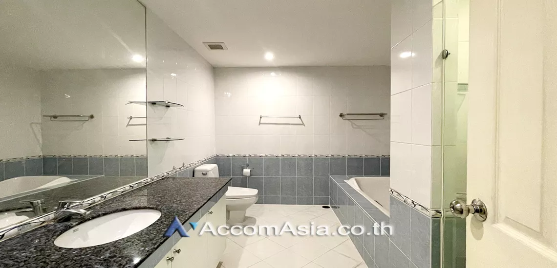 10  3 br Apartment For Rent in Sukhumvit ,Bangkok BTS Asok - MRT Sukhumvit at Easy to access BTS and MRT 1420037