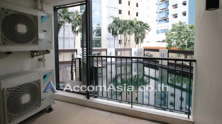  3 Bedrooms  Condominium For Rent & Sale in Sukhumvit, Bangkok  near BTS Thong Lo (1520044)