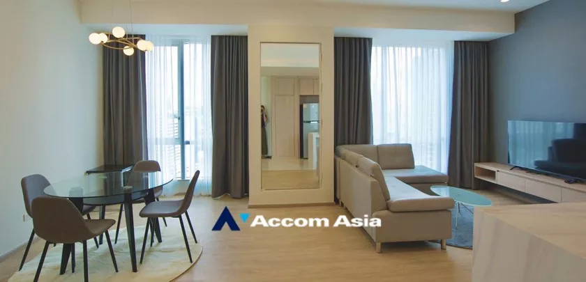  2 Bedrooms  Condominium For Rent in Sathorn, Bangkok  near BTS Chong Nonsi (20775)