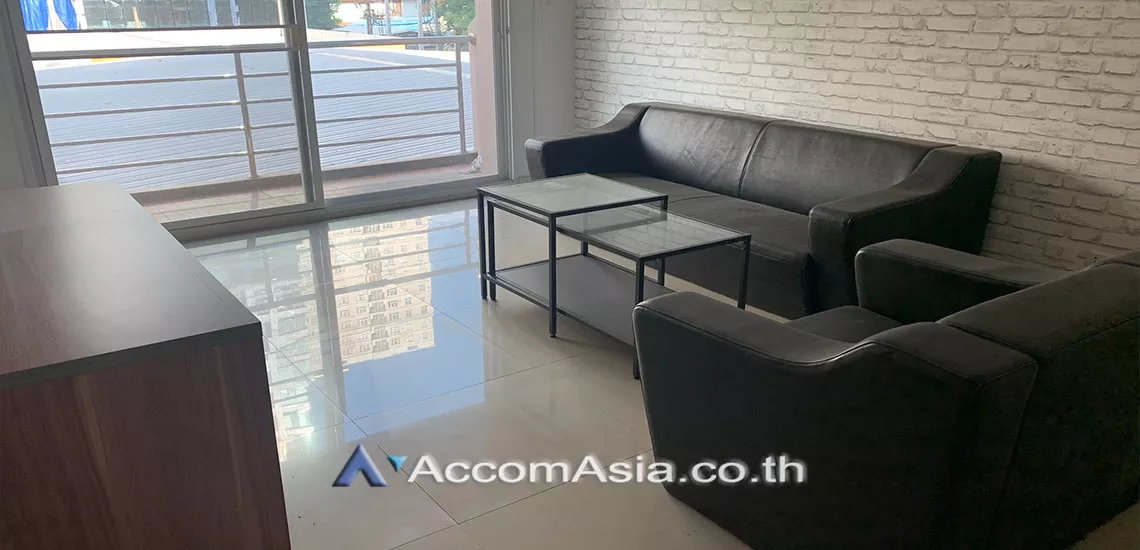  2 Bedrooms  Condominium For Sale in Sukhumvit, Bangkok  near BTS Phrom Phong (1520136)