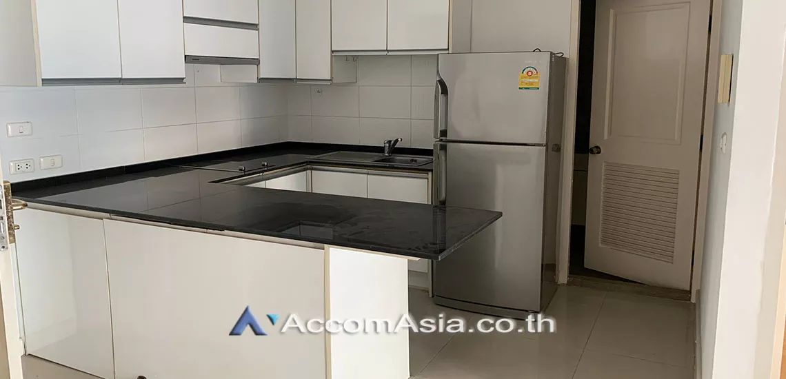  2 Bedrooms  Condominium For Sale in Sukhumvit, Bangkok  near BTS Phrom Phong (1520136)