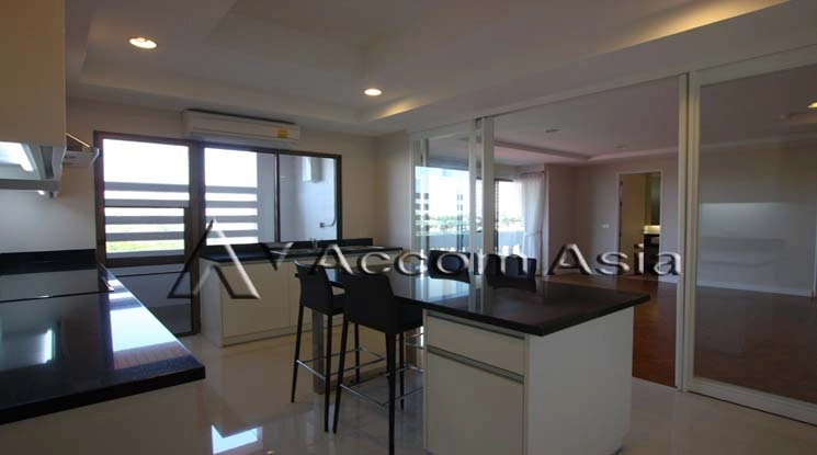 5  3 br Apartment For Rent in Sathorn ,Bangkok BTS Chong Nonsi at Kids Friendly Space 1420171