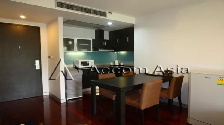  2 Bedrooms  Apartment For Rent in Sukhumvit, Bangkok  near BTS Phrom Phong (1420207)