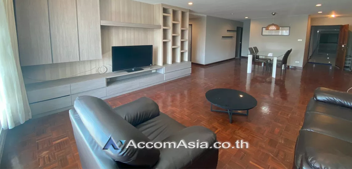  3 Bedrooms  Condominium For Rent & Sale in Sukhumvit, Bangkok  near BTS Phrom Phong (1520373)