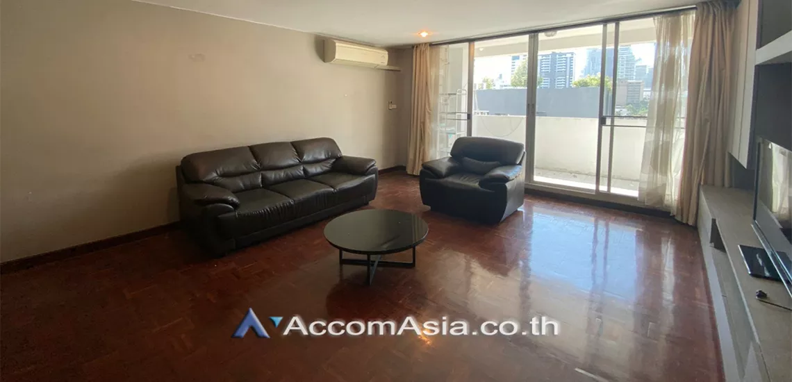  3 Bedrooms  Condominium For Rent & Sale in Sukhumvit, Bangkok  near BTS Phrom Phong (1520373)