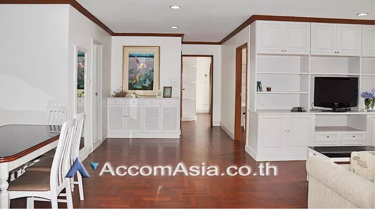  3 Bedrooms  Condominium For Rent in Sukhumvit, Bangkok  near BTS Phrom Phong (1520446)