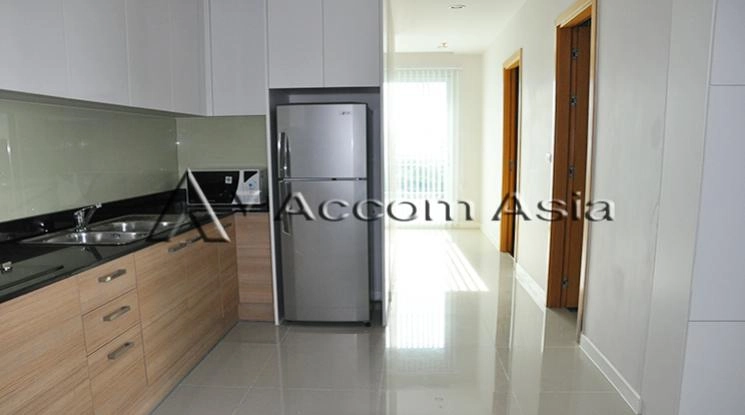  2 Bedrooms  Condominium For Rent & Sale in New Phetchaburi, Bangkok  near MRT Phetchaburi (1520474)